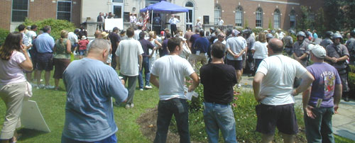 Morristown pro America Rally Crowd