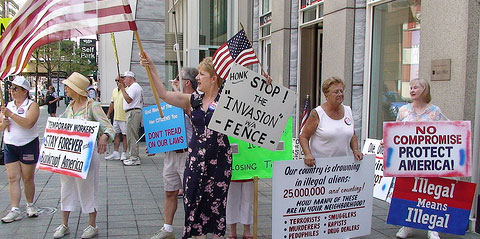 Freedom Folks and Minutemen Protest La Raza in Chicago