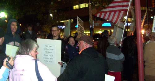 Wilkes-Barre Vicente Fox Protest immigration crowd shot