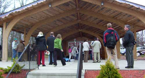 hazleton-immigration-rally-setting-up.jpg