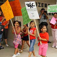 mexican-flag-kid-3.jpg