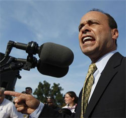 Luis Gutierrez