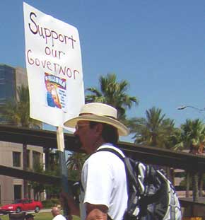 rally-support-governor.jpg